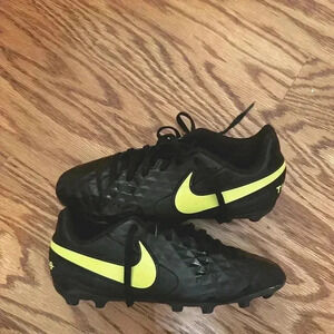 Size 4.5: Nike Kids' Tiempo Soccer Cleats + Size Small Shinguards + Socks Bundle